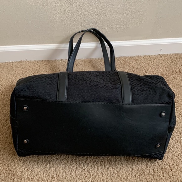 Coach - Picture 5 of 16